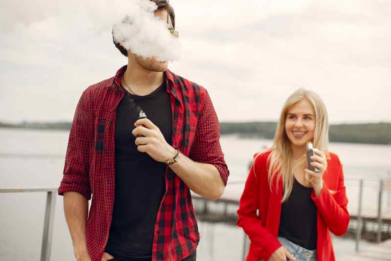 Bien doser l’arôme pour 100 ml d’e-liquide Vapes Stores