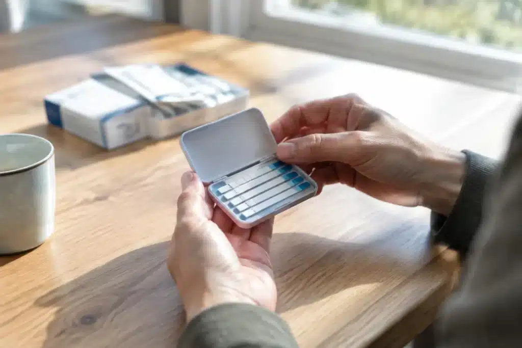 Bandelettes de nicotine : une alternative aux sachets, jusqu'où ira-t-on ?